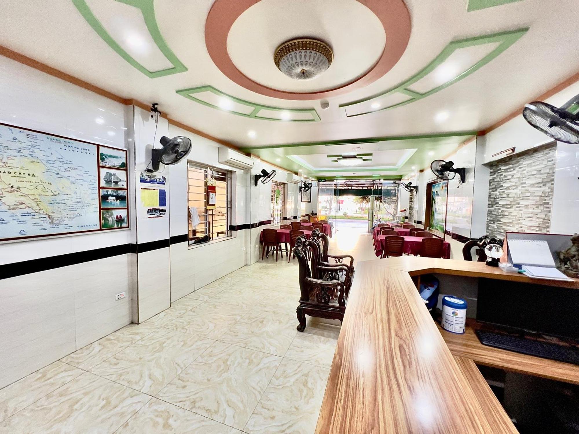 Manh Vuong Hotel Catba Dong Khe Sau Extérieur photo