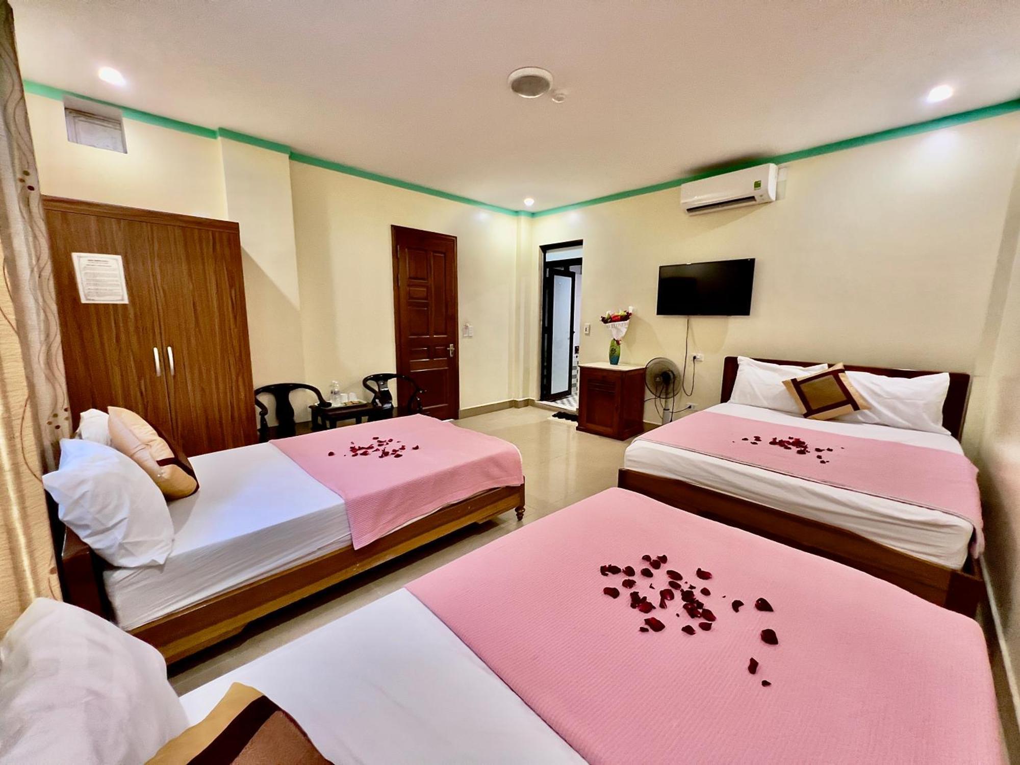 Manh Vuong Hotel Catba Dong Khe Sau Extérieur photo