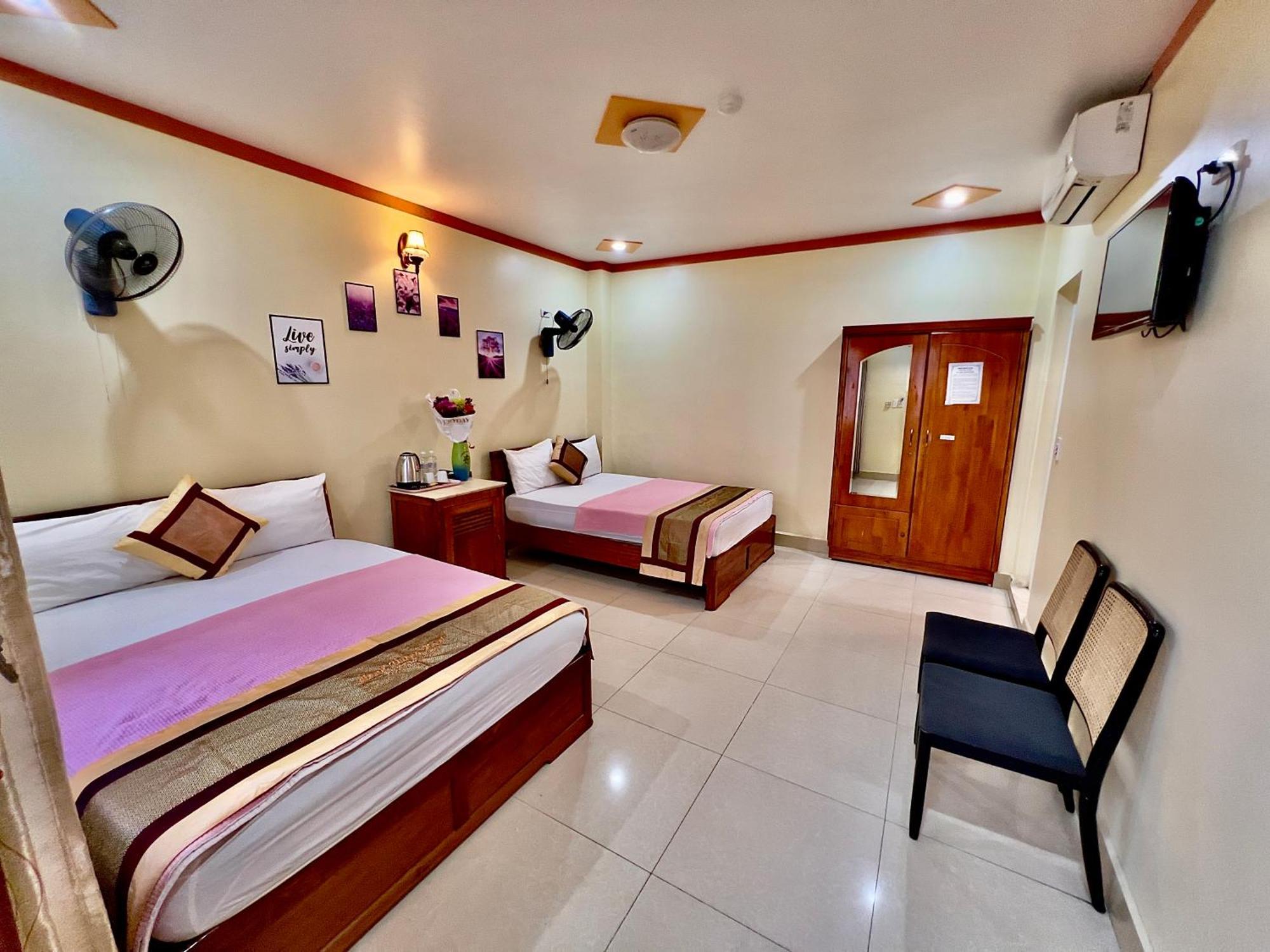 Manh Vuong Hotel Catba Dong Khe Sau Extérieur photo