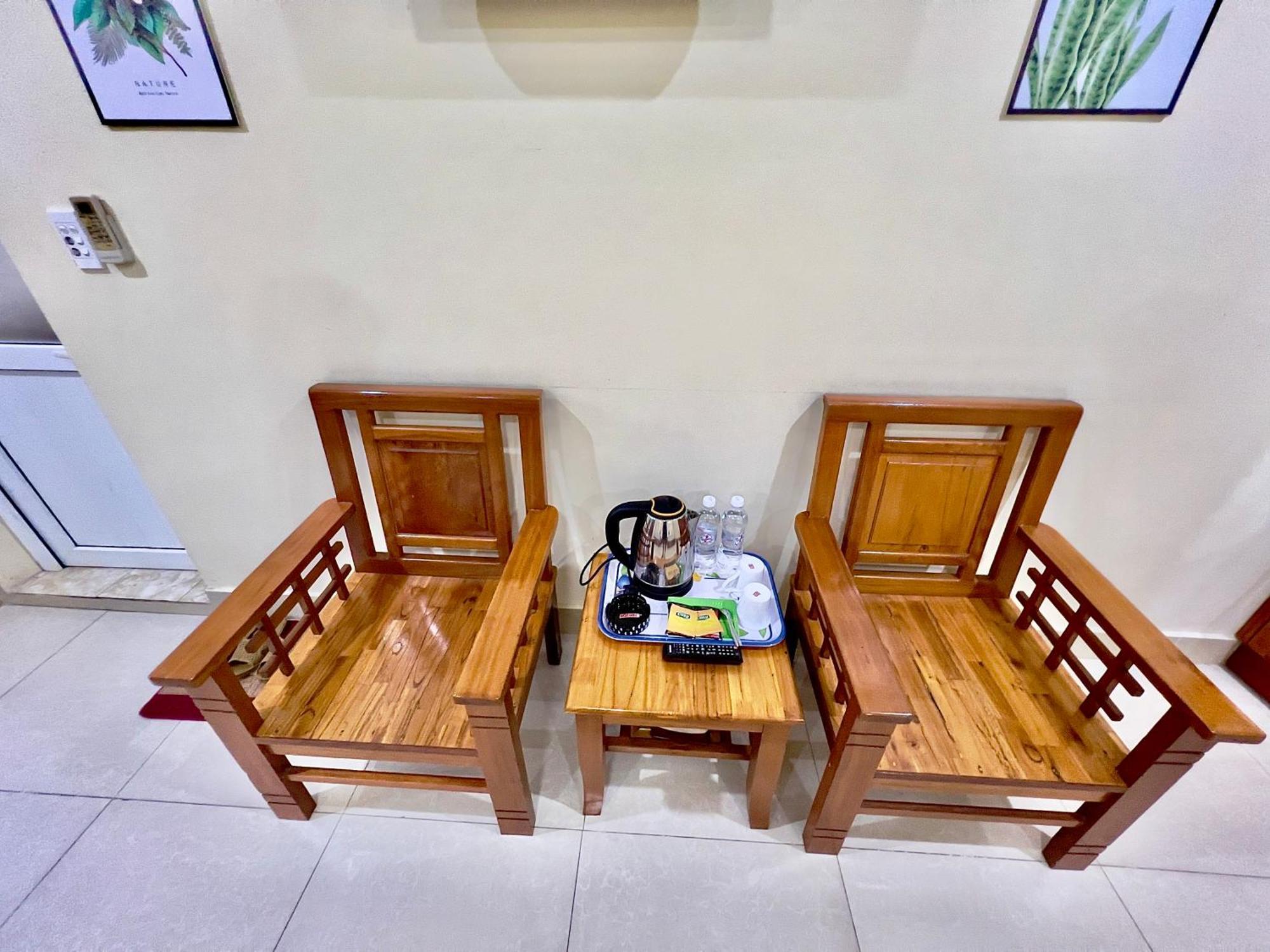 Manh Vuong Hotel Catba Dong Khe Sau Extérieur photo