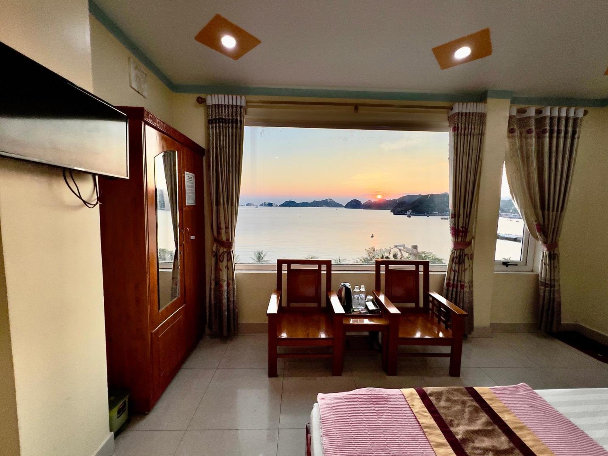Manh Vuong Hotel Catba Dong Khe Sau Extérieur photo