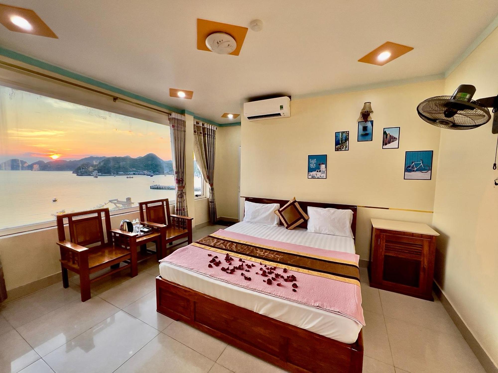 Manh Vuong Hotel Catba Dong Khe Sau Extérieur photo
