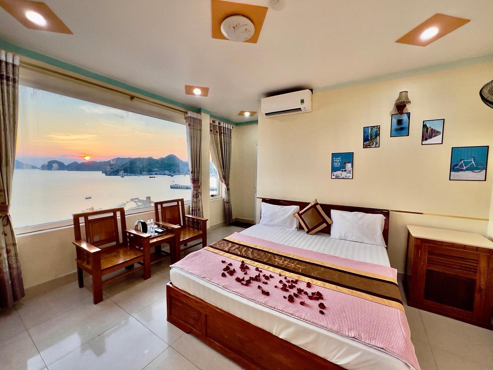 Manh Vuong Hotel Catba Dong Khe Sau Extérieur photo
